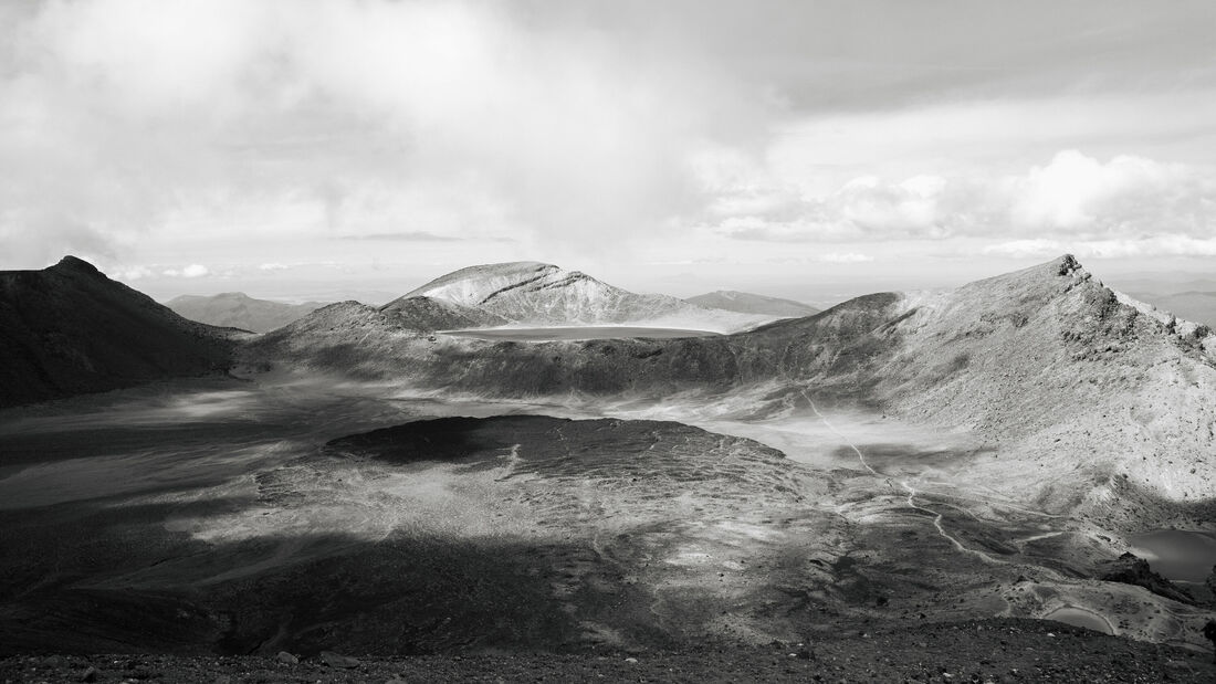 Expanse of the Central Crater (2)